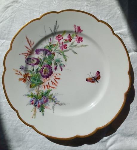 Assiette porcelaine - b,